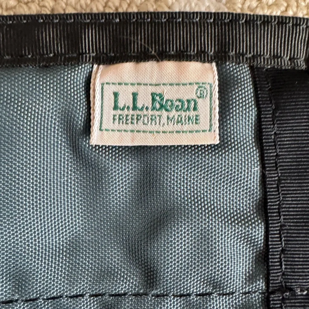 LL Bean Travel Electronics Organizer Tech Pouch Zip Gear Case Black Gray O/S